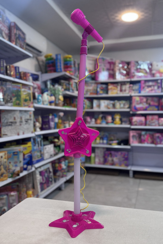میکروفون پایه دار